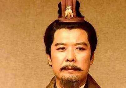 刘备真的是皇叔吗 这个地位就真的异常尊贵吗 刘备真的是皇叔吗 这个地位就真的异常尊贵吗