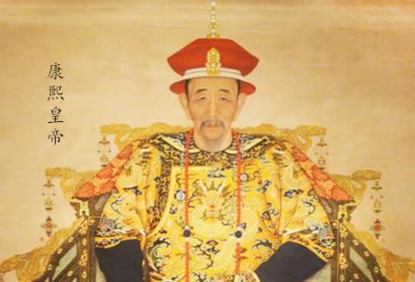 张廷玉为何落得“晚节不保”？究竟是谁把他推下了神坛？