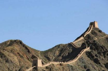 明朝军事强大为何也热衷于修长城？明朝和秦朝的长城有何区别！