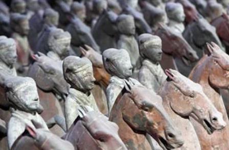 秦始皇陵里面有什么东西？导致两千多年没人敢挖？