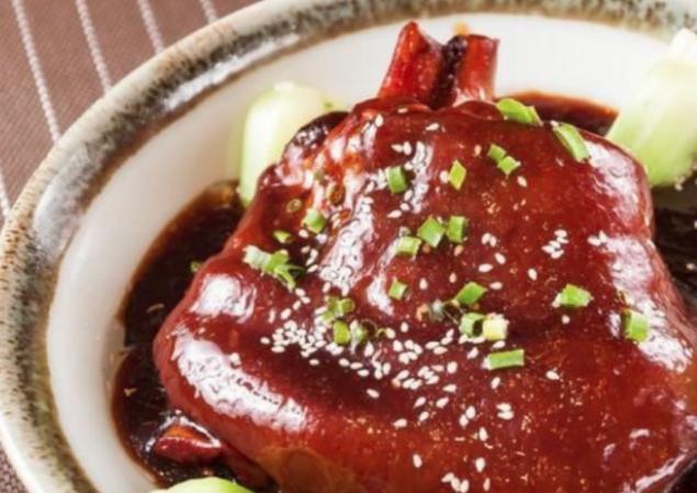 朱元璋设宴问猪蹄是什么，沈万三答三字获救