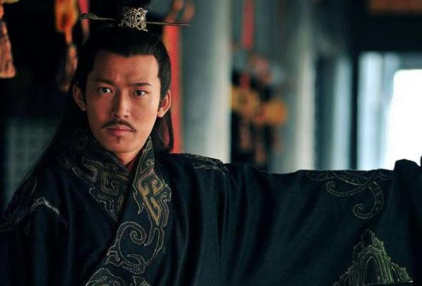 曹操曾说生子当如孙仲谋，后半句是什么？