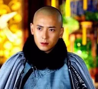 多尔衮手中有权力又有兵权 多尔衮为什么始终没有称帝
