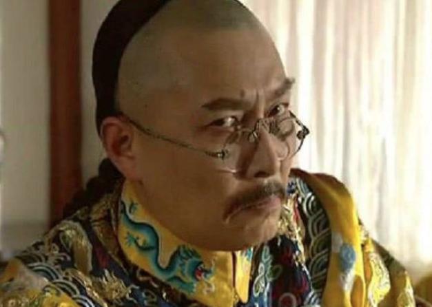 康熙当了六十一年皇帝，乾隆当了六十年皇帝，为何雍正在位那么短？