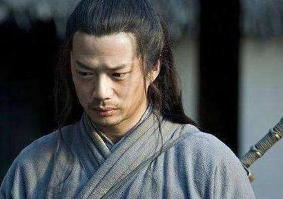 韩信落魄的时候有一个妇人给过他饭吃 韩信发迹之后是怎么回报的 韩信落魄的时候有一个妇人给过他饭吃 韩信发迹之后是怎么回报的