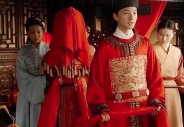 揭秘:古代女子为什么十三四岁就要嫁人? <a href=https://www.lishiji.cn/lishi/1666/ target=_blank class=infotextkey>揭秘</a>:<a href=https://www.lishiji.cn/lishi/845/ target=_blank class=infotextkey>古代<a href=https://www.lishiji.cn/lishi/6475/ target=_blank class=infotextkey>女子</a></a>为什么十三四岁就要嫁人?