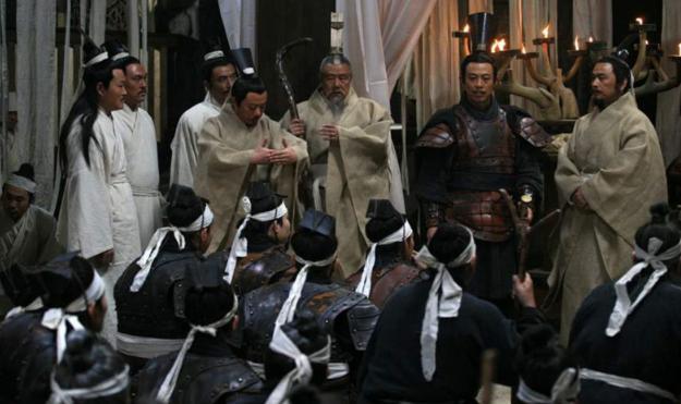 春秋时期打仗有多幽默?敌方士兵车轱辘坏了,还帮人家修好让他跑 春秋时期打仗有多幽默?敌方士兵车轱辘坏了,还帮人家修好让他跑