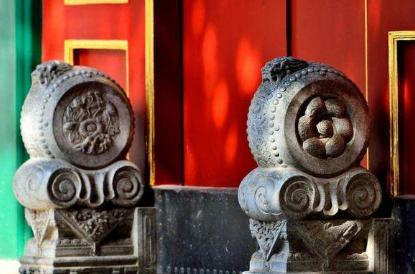 古代的城门都是朝里面开的 这是为什么呢 古代的城门都是朝里面开的 这是为什么呢