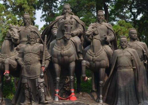 唐太宗李世民是如何在二十多岁时就成为纵横天下的军神？