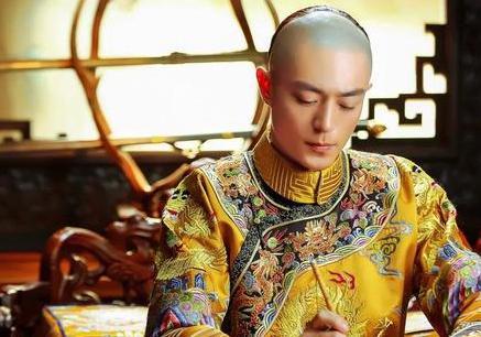 乾隆当满六十年皇帝就退位了 她的太上皇生活是什么样的 乾隆当满六十年皇帝就退位了 她的太上皇生活是什么样的
