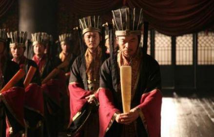“螳螂捕蝉，黄雀在后”说的是谁？晋朝贾南风为何能祸乱朝纲？