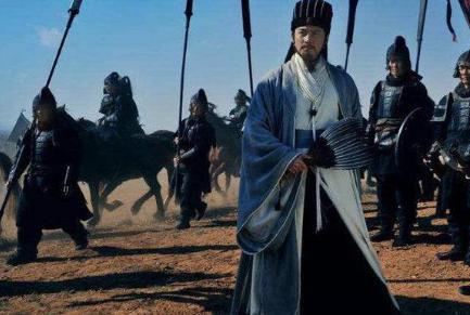 陆逊一行人等被困 黄承彦为什么放走他呢