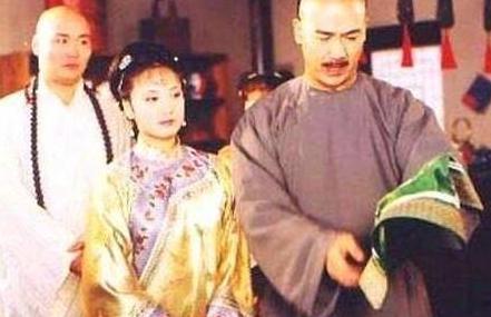 古代皇帝出宫了 他们一般用什么证明自己呢 古代皇帝出宫了 他们一般用什么证明自己呢