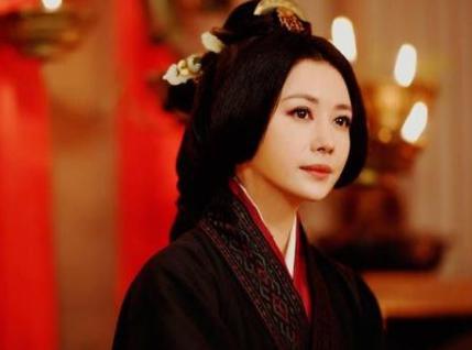 一个成功的男人背后需要什么?曹操、孙坚、刘备的妻子分别是怎么样的? 一个成功的男人背后需要什么?曹操、孙坚、刘备的妻子分别是怎么样的?