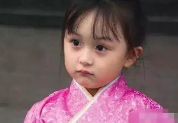 朱元璋下令所有妃子陪葬，3岁公主一句话救了母亲