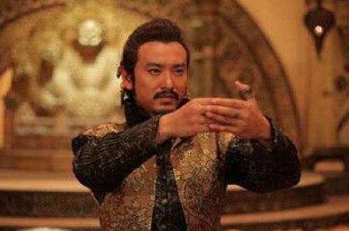 哥哥称帝,向弟弟敬酒,弟弟机智回复捡回一命 哥哥称帝,向弟弟敬酒,弟弟机智回复捡回一命