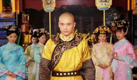 满清颁布了三条命令中为什么剃发令和易服令都可以 唯独缠足不行呢 <a href=https://www.lishiji.cn/lishi/3893/ target=_blank class=infotextkey>满清</a>颁布了三条命令中为什么<a href=https://www.lishiji.cn/lishi/9045/ target=_blank class=infotextkey>剃发令</a>和<a href=https://www.lishiji.cn/lishi/9040/ target=_blank class=infotextkey>易服令</a>都可以 唯独<a href=https://www.lishiji.cn/lishi/1414/ target=_blank class=infotextkey>缠足</a>不行呢