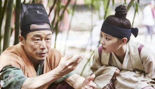 韩国古装剧背景为什么大多在李氏朝鲜时期？原因是什么