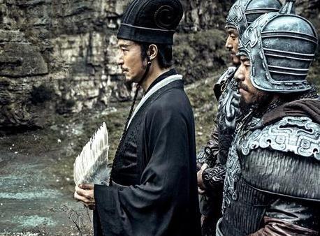 诸葛亮一心为蜀汉事业鞠躬尽瘁 谁才是他心中最佳的加班人呢