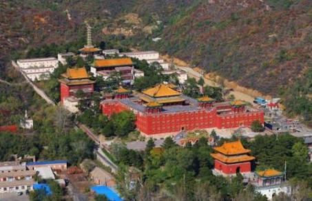 避暑山庄到底是用来干嘛的 为何满清会花90年的时间来修建呢 避暑山庄到底是用来干嘛的 为何满清会花90年的时间来修建呢
