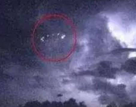 纪晓岚书中记载的离奇事件 他的祖父真的和外星人接触过吗 纪晓岚书中记载的离奇事件 他的祖父真的和外星人接触过吗