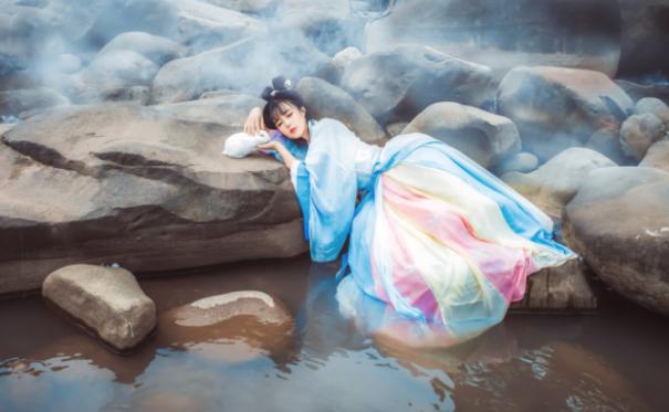 秦淮八艳之一董小宛,最后和冒辟疆幸福在一起了吗? 秦淮八艳之一董小宛,最后和<a href=https://www.lishiji.cn/lishi/10900/ target=_blank class=infotextkey>冒辟疆</a>幸福在一起了吗?