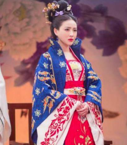 此人将妻子卖掉，结果后来妻子当上了皇后