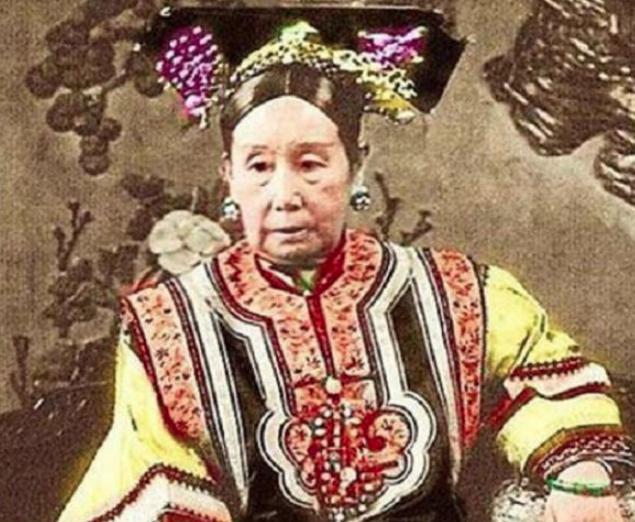光绪帝软弱无能，被慈禧幽禁是他咎由自取吗？