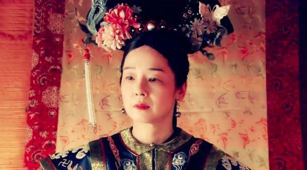 慈禧睡觉，卧室里8人值班，都是什么人？