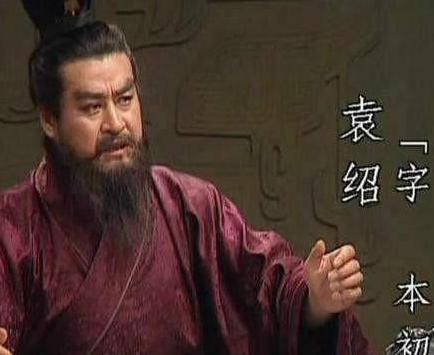 曹操的对手袁绍死后 曹操为什么不笑反而是哭起来