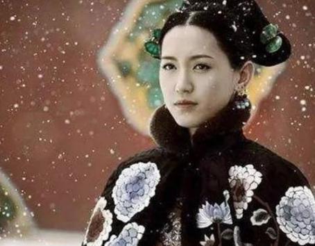 她是历史上真正的“尔晴”，生了一个儿子家喻户晓