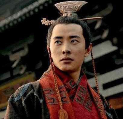 曹丕在称帝之后 为何不敢对汉献帝下手呢