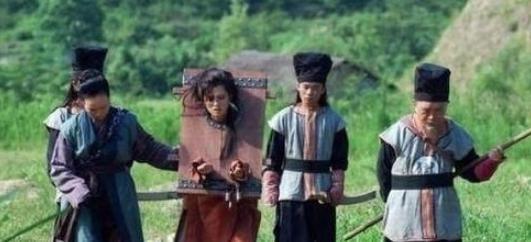 古时候押送犯人流放路途遥远，为什么还有人抢着做？