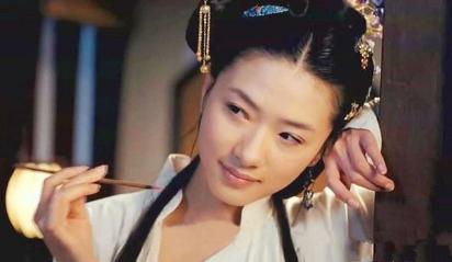 皇帝招<a href=https://www.lishiji.cn/lishi/10118/ target=_blank class=infotextkey>才女</a>入宫，她作词一首就失宠了