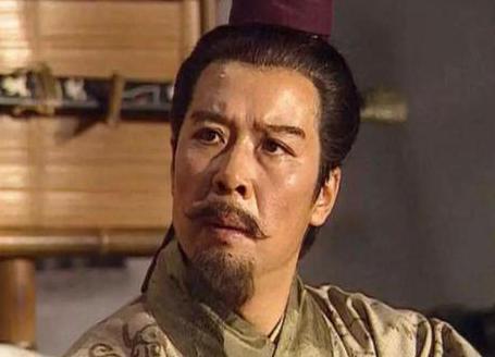 黄权叛蜀投魏,为什么刘备还要善待他的家人并且发放俸禄? 黄权叛蜀投魏,为什么刘备还要善待他的家人并且发放俸禄?