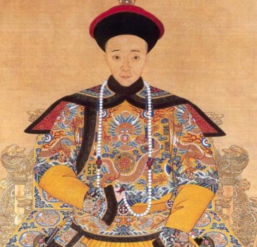 顾命八大臣中为什么只有肃顺被慈禧下令斩首？