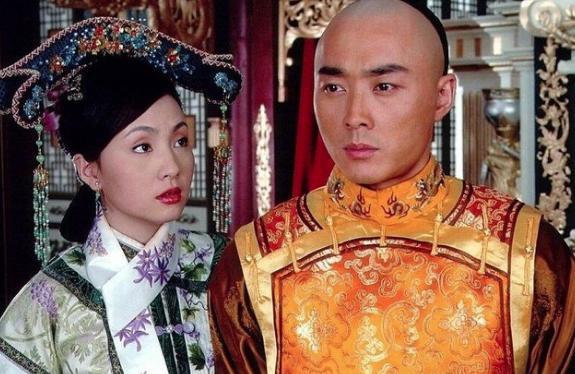 被咸丰降级的妃子:一位晋升贵妃,一位却结局悲惨 被咸丰降级的妃子:一位晋升贵妃,一位却结局悲惨