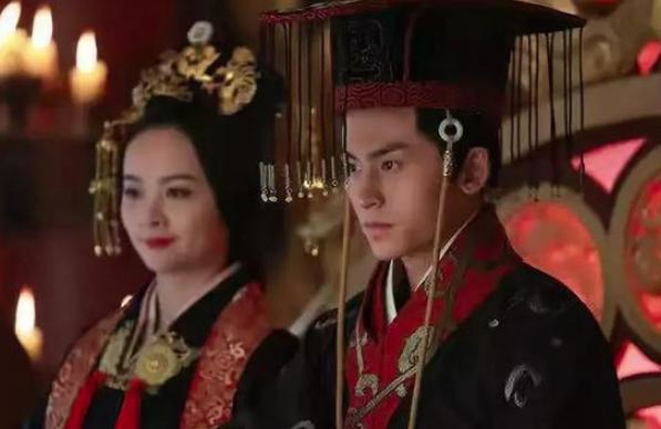 阴皇后:十三岁进宫十七岁封皇后,最后自己作死 阴皇后:十三岁进宫十七岁封皇后,最后自己作死