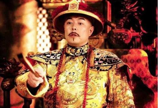 此人高中进士，乾隆为何出俩上联刁难？