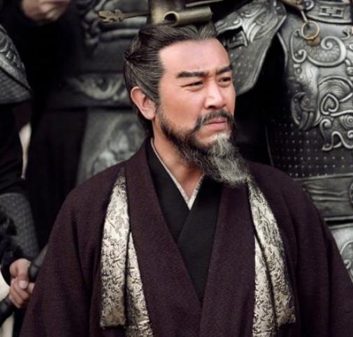 曹操31岁的时候在干什么？他都经历了什么？