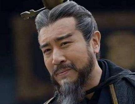 孔融到底做了什么遭惹到曹操 曹操为什么会杀死孔融一家呢