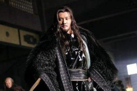 司马迁为什么抬高项羽贬低刘邦？项羽失败的真正的原因是什么？