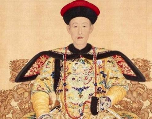 鄂尔泰和张廷玉奉旨平叛,为何最后都被革职? 鄂尔泰和张廷玉奉旨平叛,为何最后都被革职?