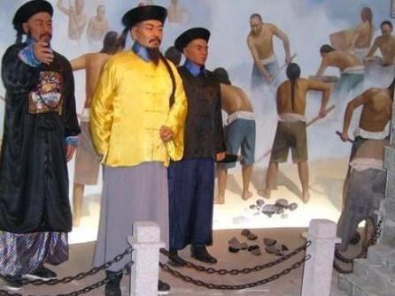 虎门销烟为何不用火烧 而是偏偏用生石灰呢 虎门销烟为何不用火烧 而是偏偏用生石灰呢