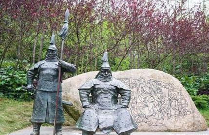 左宗棠出到长沙 张亮基为什么会将一切事情交给他处理呢 左宗棠出到长沙 张亮基为什么会将一切事情交给他处理呢