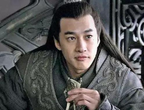 袁术称帝时的实力有多强?坐拥三州十一郡之地,曹操袁绍都不如他 袁术称帝时的实力有多强?坐拥三州十一郡之地,曹操袁绍都不如他