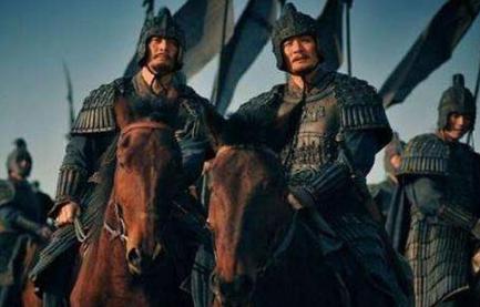 背水一战韩信为何能以一万新兵出奇制胜？此计太狠后世无人再用！