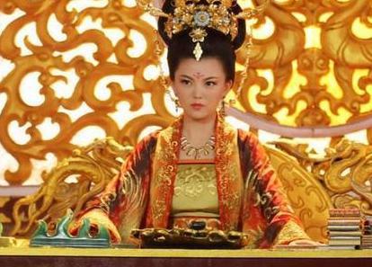 李显身为唐朝太子 武则天是如何在短时间内将他扳倒的 李显身为唐朝太子 武则天是如何在短时间内将他扳倒的