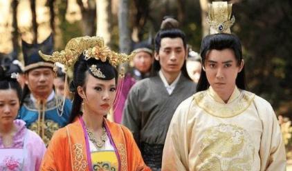 朱元璋为何不把皇位传给朱棣而传给朱允炆 他是怎么想的 朱元璋为何不把皇位传给朱棣而传给朱允炆 他是怎么想的