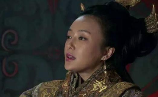 历史上第一个封侯的女人，最后被乱棍打死